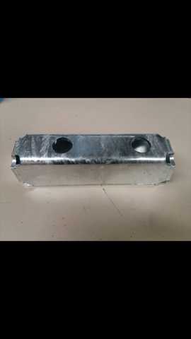 TOPE ACERO TRAPEZOIDAL GALV. L.250 MM.